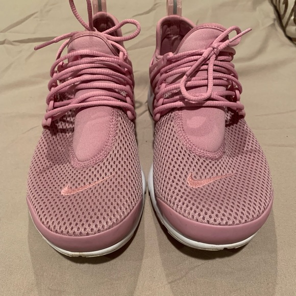 Nike Shoes - ****SOLD***Women’s presto running shoes. Nike Shoes - ****SOLD***Women’s presto running shoes.